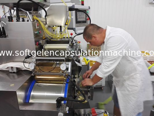 Μηχανή κατασκευαστών καψών πετρελαίου προέλευσης καρύδων, εξοπλισμός πλήρωσης καψών και τύπος