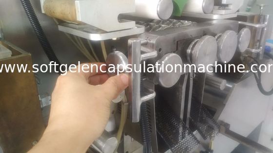 Αυτόματη παραγωγή Painball μηχανών ενθυλάκωσης 100000 Pcs/H Softgel
